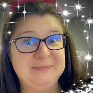 Meet your Posher, Tonya